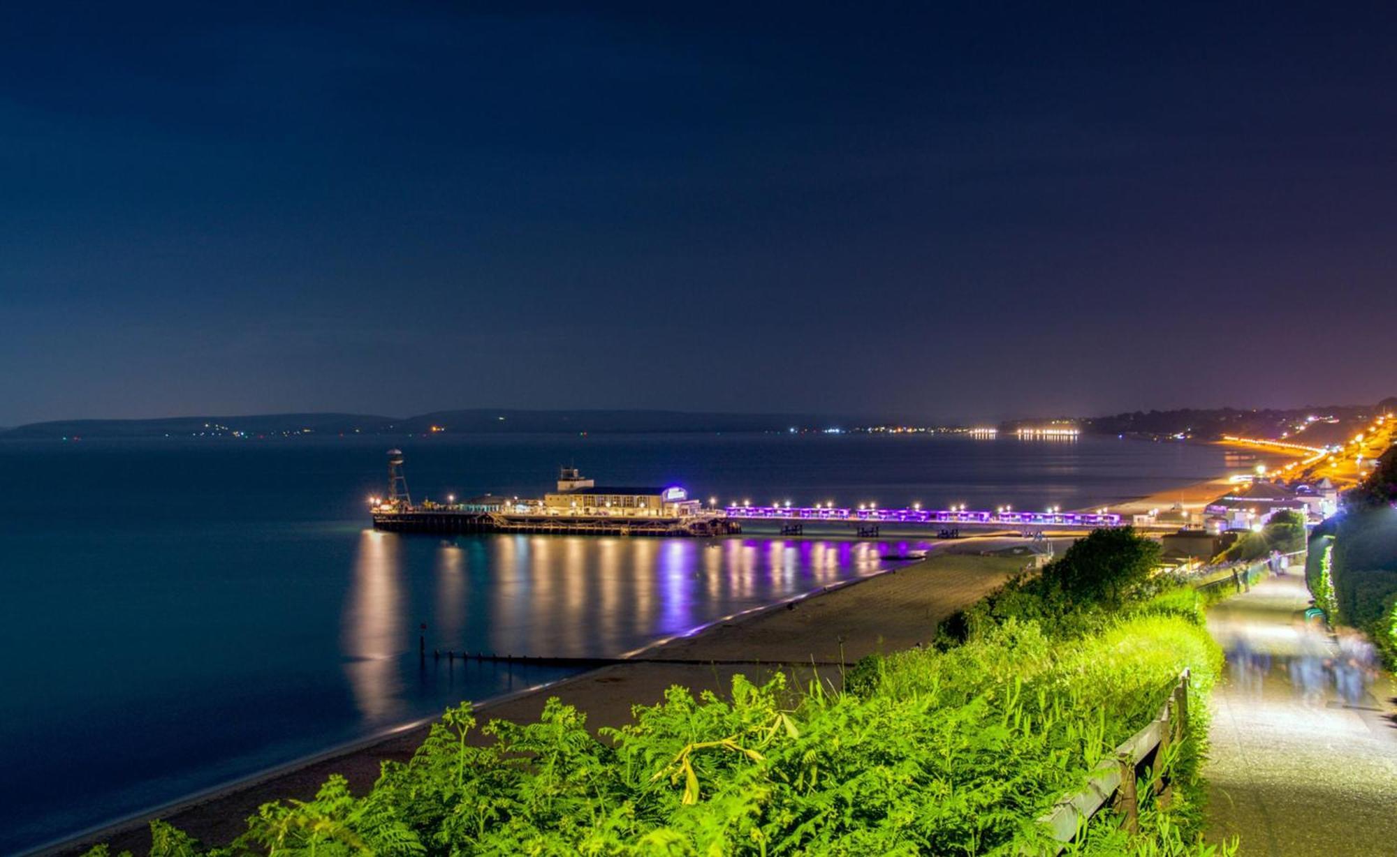 Bournecoast - Clifftop Apartment With Garden -Fm827 بورنماوث المظهر الخارجي الصورة