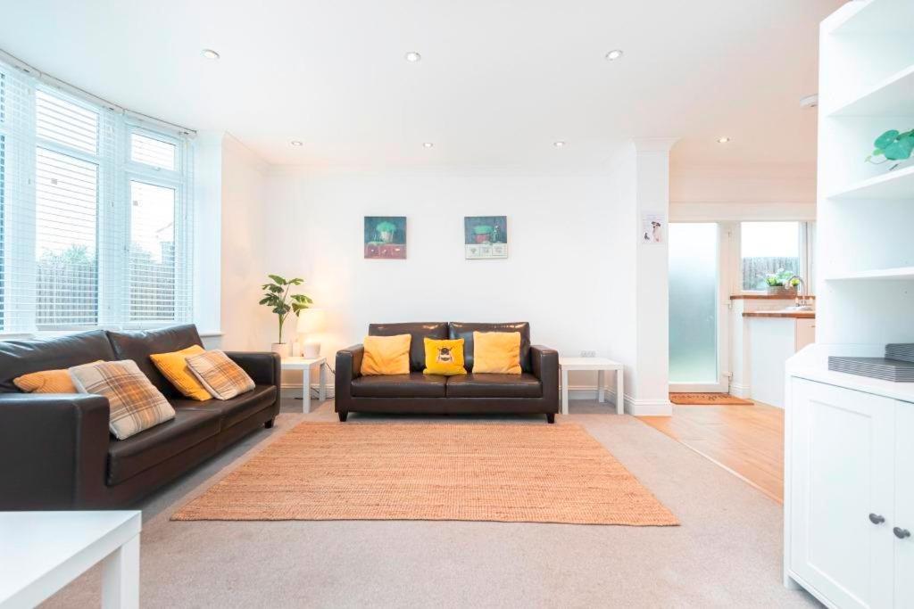 Bournecoast - Clifftop Apartment With Garden -Fm827 بورنماوث المظهر الخارجي الصورة